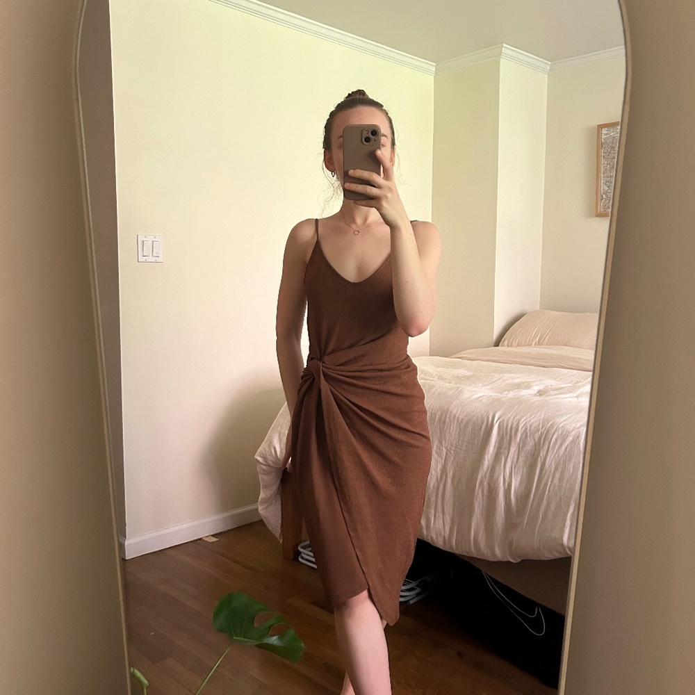 H&M XS Draped wrap-front dress dark Carmel